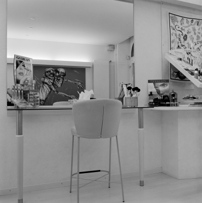 Beauty Parlor, Zurich, 2001