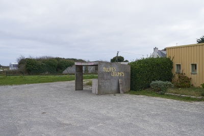 Near Ploemeur, département du Morbihan, 2013